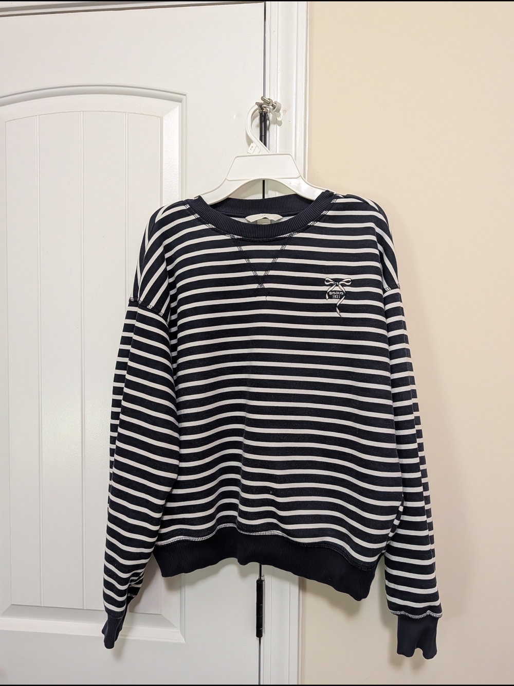 Striped Navy and White Crewneck Sweatshirt (H&M)